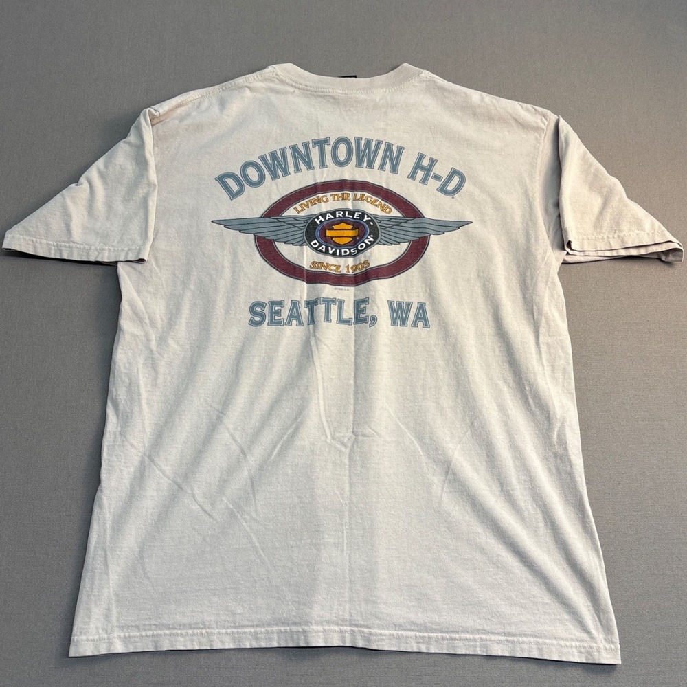 Harley-Davidson Mens XL Beige Pocket T-Shirt American Flag Holoubek USA Made